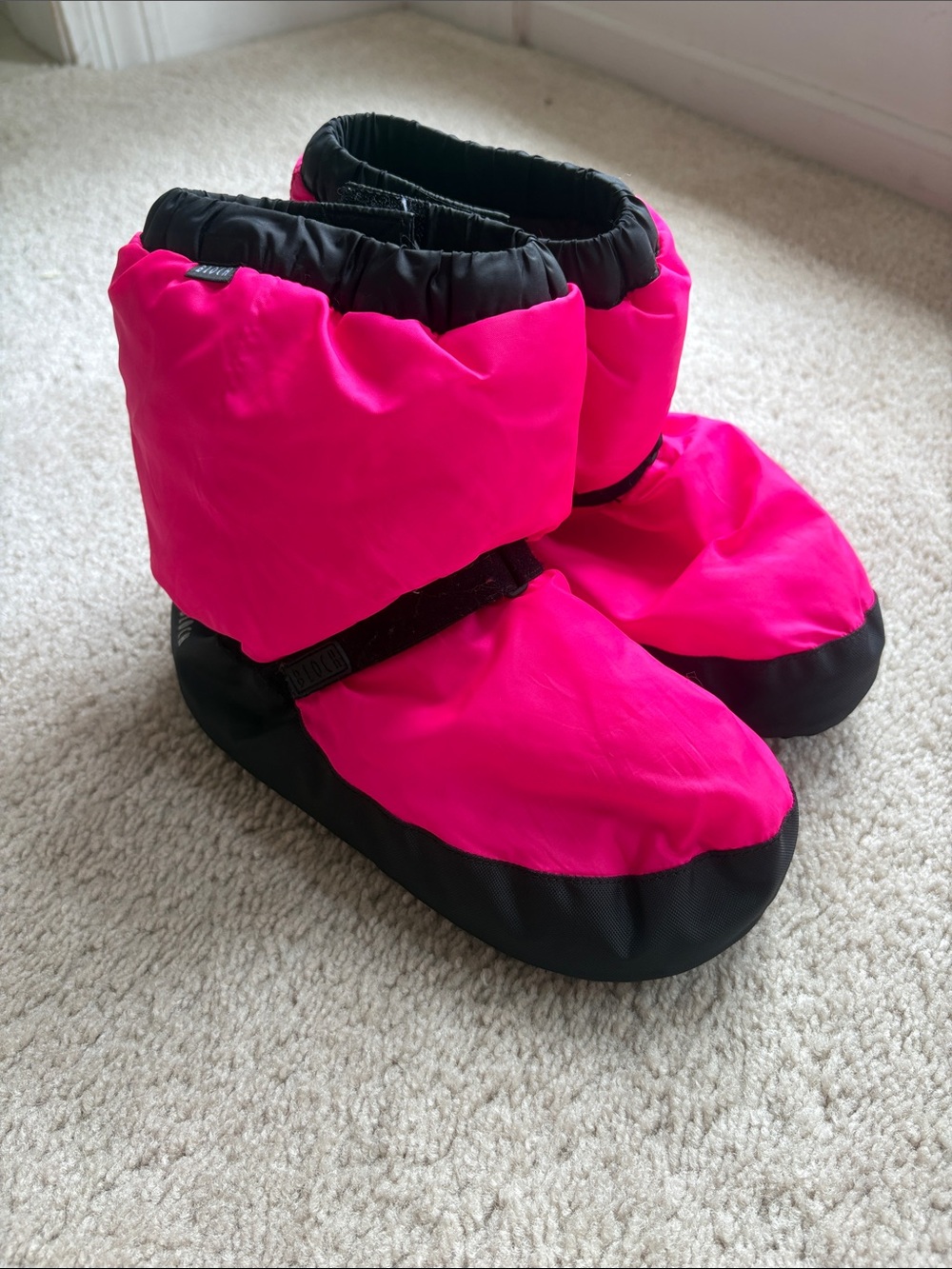 BLOCH Dance warm up booties. Size Child large